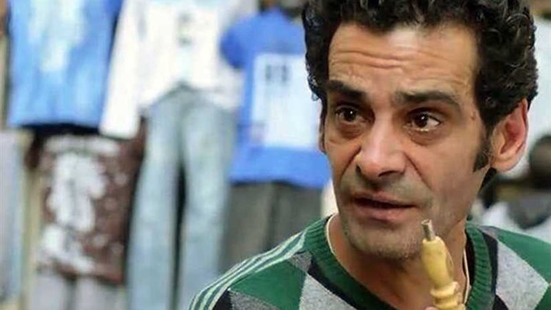 محمود فارس ينشر صور