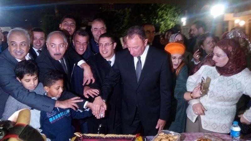 الخطيب يعقد أول اجتماع