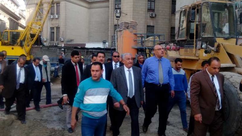 المحامين في انتظار