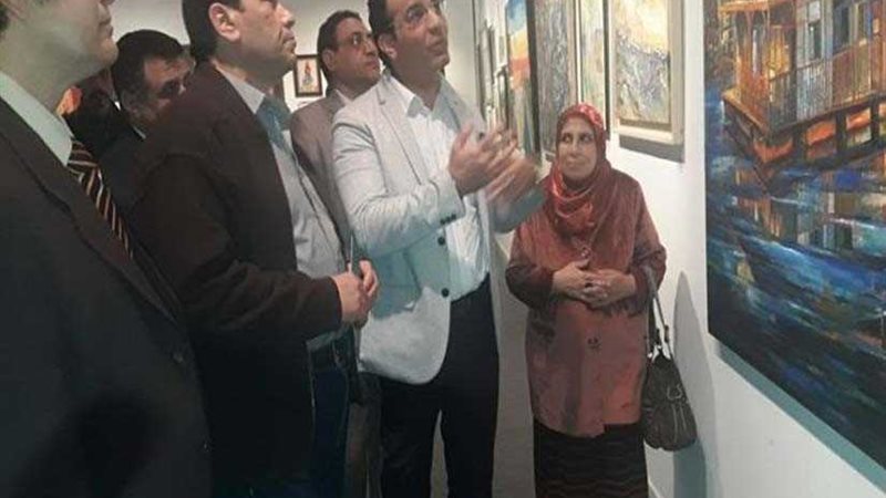 فن وإبداع في معرض