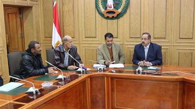 بحث شكاوى المواطنين بالمنوفية (صور)