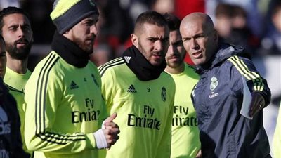 زيدان يحذر لاعبي ريال مدريد من التهاون أمام 