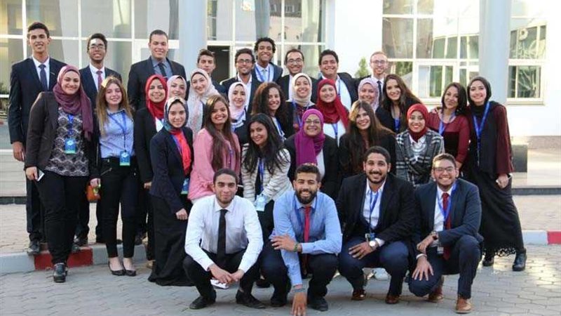 الجامعة الصينية تستضيف