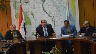 سعفان يطالب مفتشي القوى العاملة بالنزاهة