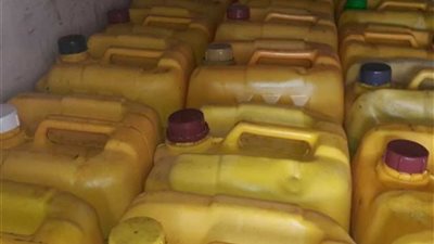 مصادرة 2 طن سولار وسكر قبل بيعهما بالسوق السوداء بالمنيا