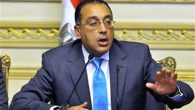 مدبولي يبحث تنفيذ مشروعات النقل والسكة الحديد