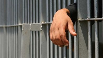 5 سنوات لعاطل سرق حقيبة فتاة ببني سويف