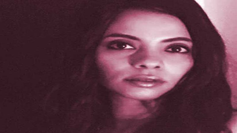 الفنانة إيمان علي