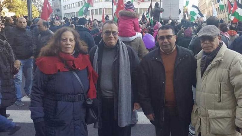 وقفة احتجاجية للجالية