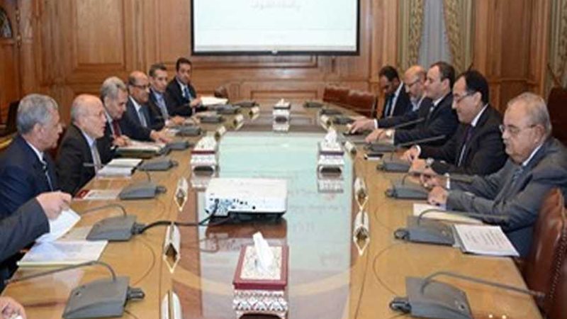 مدبولي يلتقي العصار