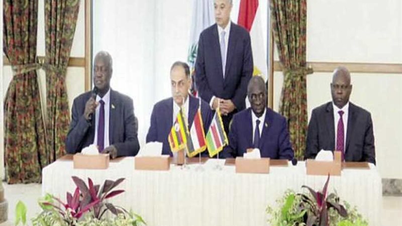 بوساطة مصرية.. أوغندا