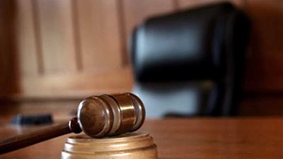 غدا.. محاكمة بديع و46 آخرين في قضية اقتحام قسم شرطة العرب