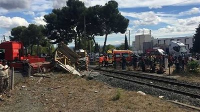 24 مصابا في حادث تصادم قطار بحافلة مدرسية جنوب فرنسا