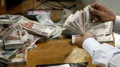 القبض على موظف بريد اختلس 91 ألفًا من عميلة