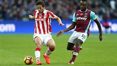 بمشاركة رمضان صبحي .. ستوك سيتي يسقط بثلاثية أمام ويستهام