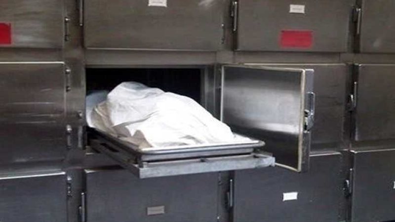 أمين شرطة يطلق النار