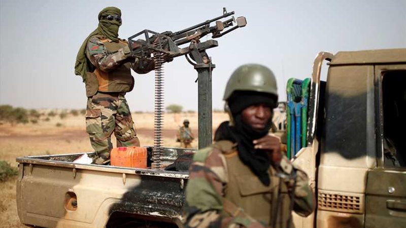 مقتل مسلح وإصابة