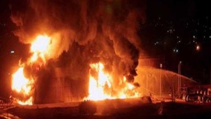 حريق في ساحة احدى