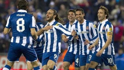 لاس بالماس يتعادل مع إسبانيول 2/2 في الدوري الإسباني