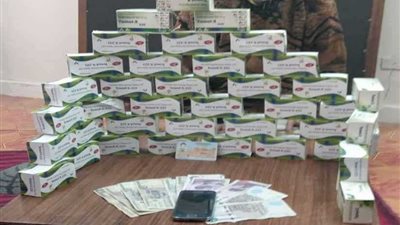 ضبط 4 أشخاص بحوزتهم 2000 قرص مخدر و17 قطعة حشيش