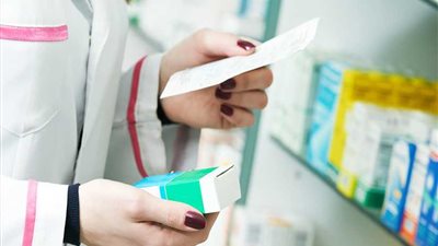 صيدلي يكشف حقيقية أزمة نقص أدوية الشلل الرعاش