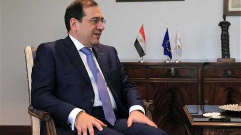 فرنسا تمنح وزير البترول