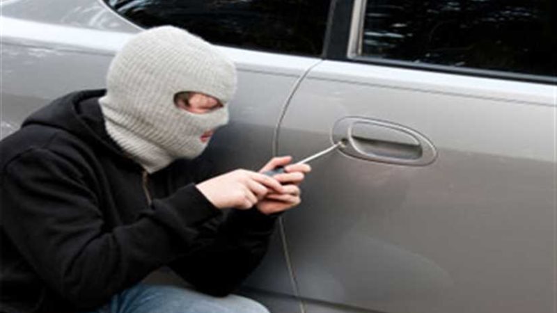 سقوط حرامية سرقة