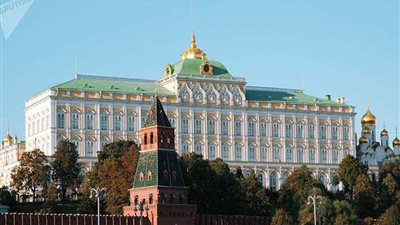 الكرملين : الولايات المتحدة لا تريد التخلي عن العالم أحادي القطبية