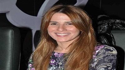 إيناس كمال لأبطال 