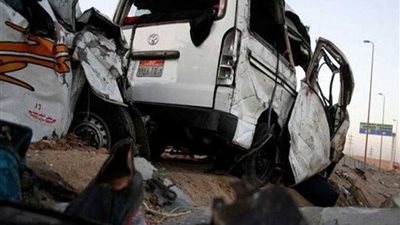 مصرع وإصابة 5 أشخاص في حادث تصادم بالطريق الزراعي بكفر الدوار