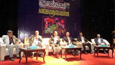 ملتقى الفنون الشعبية يدين القرار الأمريكى .. ويوصى بالاستفادة من التراث