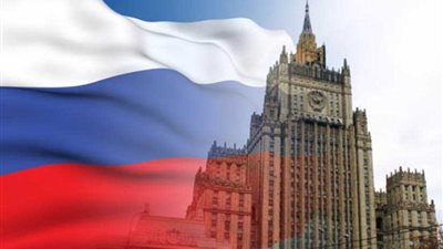 الخارجية الروسية : توريد أمريكا بنادق قنص إلى أوكرانيا يدفع نحو إراقة الدماء