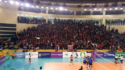 الخطيب والألتراس يساندون سيدات طائرة الأهلي بالبطولة العربية