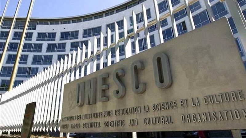 على خطى أمريكا..