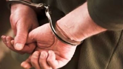 سائق يتهم عاملًا بصيدلية بالتعدي جنسيا على نجله بقليوب