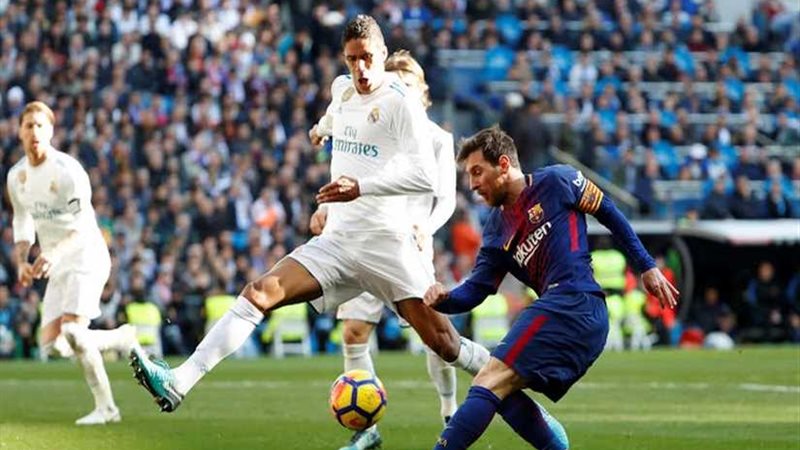 برشلونة يضرب ريال