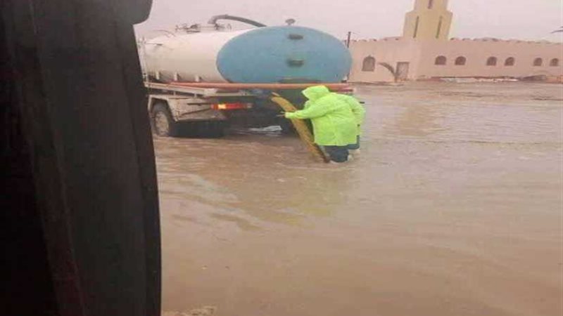 بالصور.. توقف الحركة