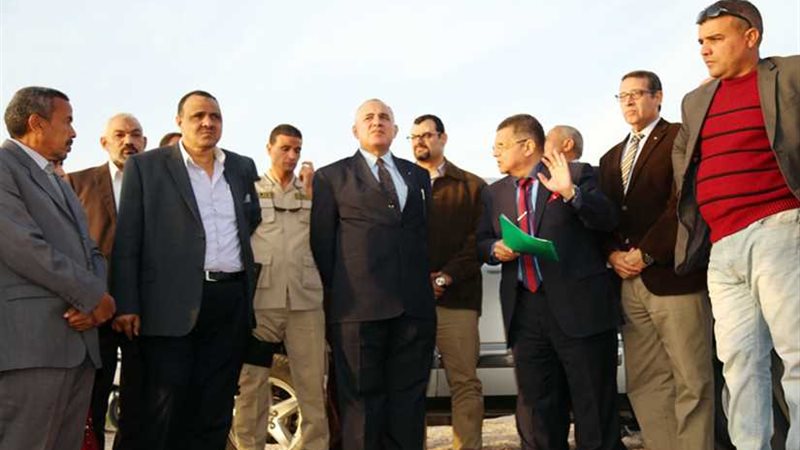 وزير الري يتفقد قناطر