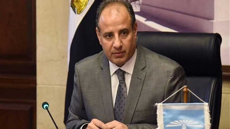 سلطان يكلف لجنة التراث