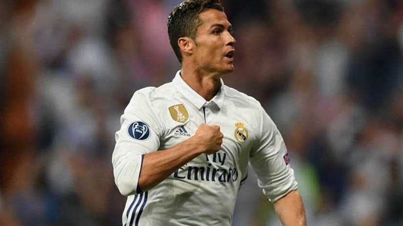 رونالدو يرفض انتقال
