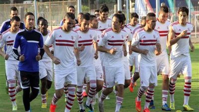 20لاعبا في قائمة الزمالك استعدادا لمباراة المقاولون في الدوري