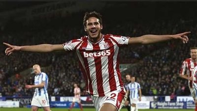 رمضان صبحي يُسجل ويُنقذ ستوك سيتي بتعادل إيجابي أمام هيدرسفيلد