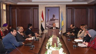 سلطان: إقامة مشروع عربات المأكولات السريعة لخلق فرص للشباب