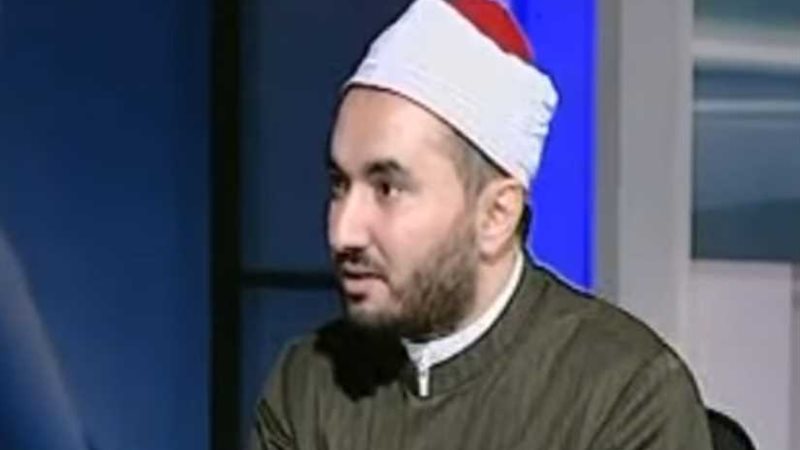 أستاذ بالأزهر لشيرين