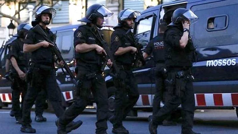 مدريد تسحب شرطتها