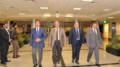 وزير التنمية المحلية : خطة شاملة لتدريب قيادات المحليات بأكاديمية ناصر ومعهد التنمية المحلية