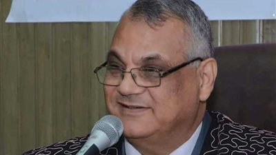 بقرار جمهوري 