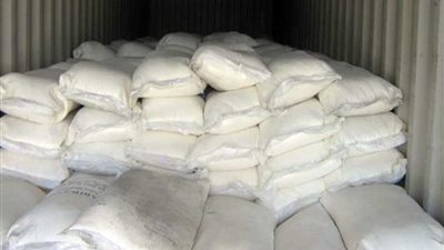 بني سويف.. ضبط 62 طن ملح وزيت طعام