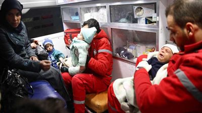 ناشطون سوريون : إجلاء الدفعة الثالثة والأخيرة من مرضى الغوطة الشرقية