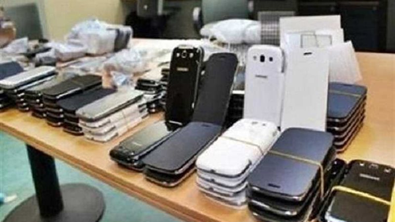 إحباط تهريب هواتف